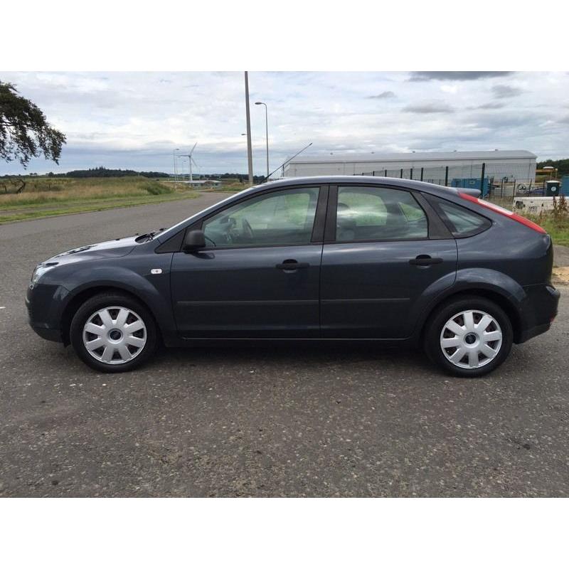 **FORD FOCUS•41,000 MILES!**•FULL YEARS MOT•FULL SERVICE HISTORY•1 OWNER(golf polo Astra Clio