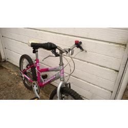 Girls mountain bike - Venture Cycles "Streamer"