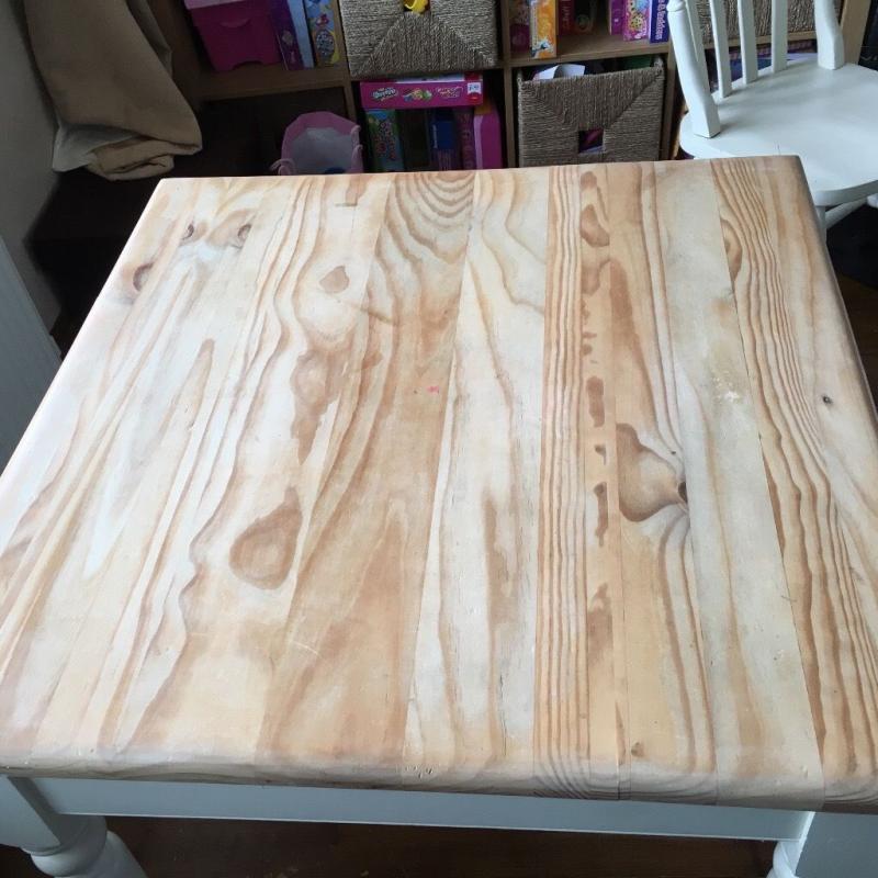 Small shabby shic kitchen table