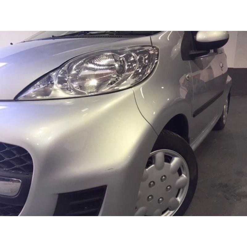 2009 Peugeot 107 Urban 1l Manual Petrol Hatchback in Silver. MOT June 2017