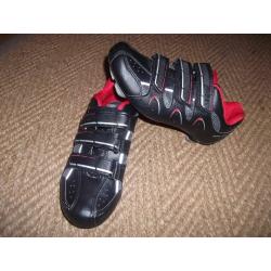 DHB R 1.0 SPD Road Cycling Shoes Black. Size EUR 39 (suitable for UK shoe size 4 to 5.5)