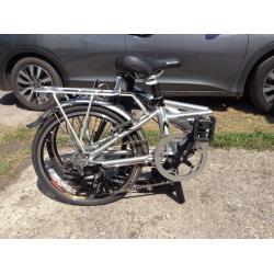 Dahon Helios folding bike used once.