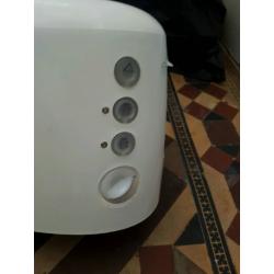 White kenwood toaster