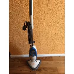 Steam cleaner